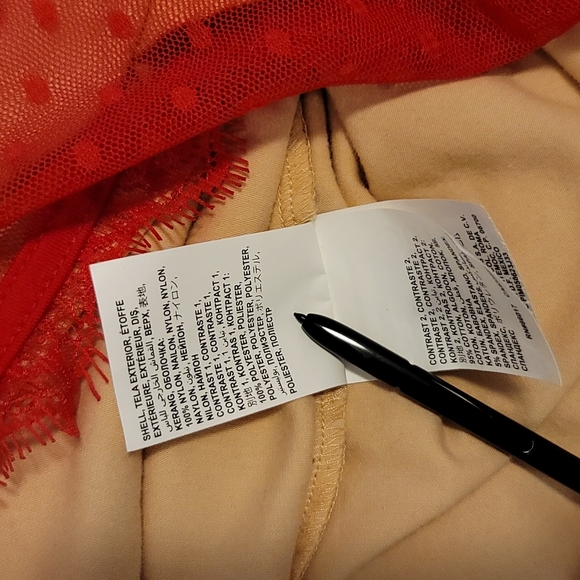 BEBE red lace dress - Picture 17 of 17